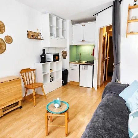 Cozy Apartment *